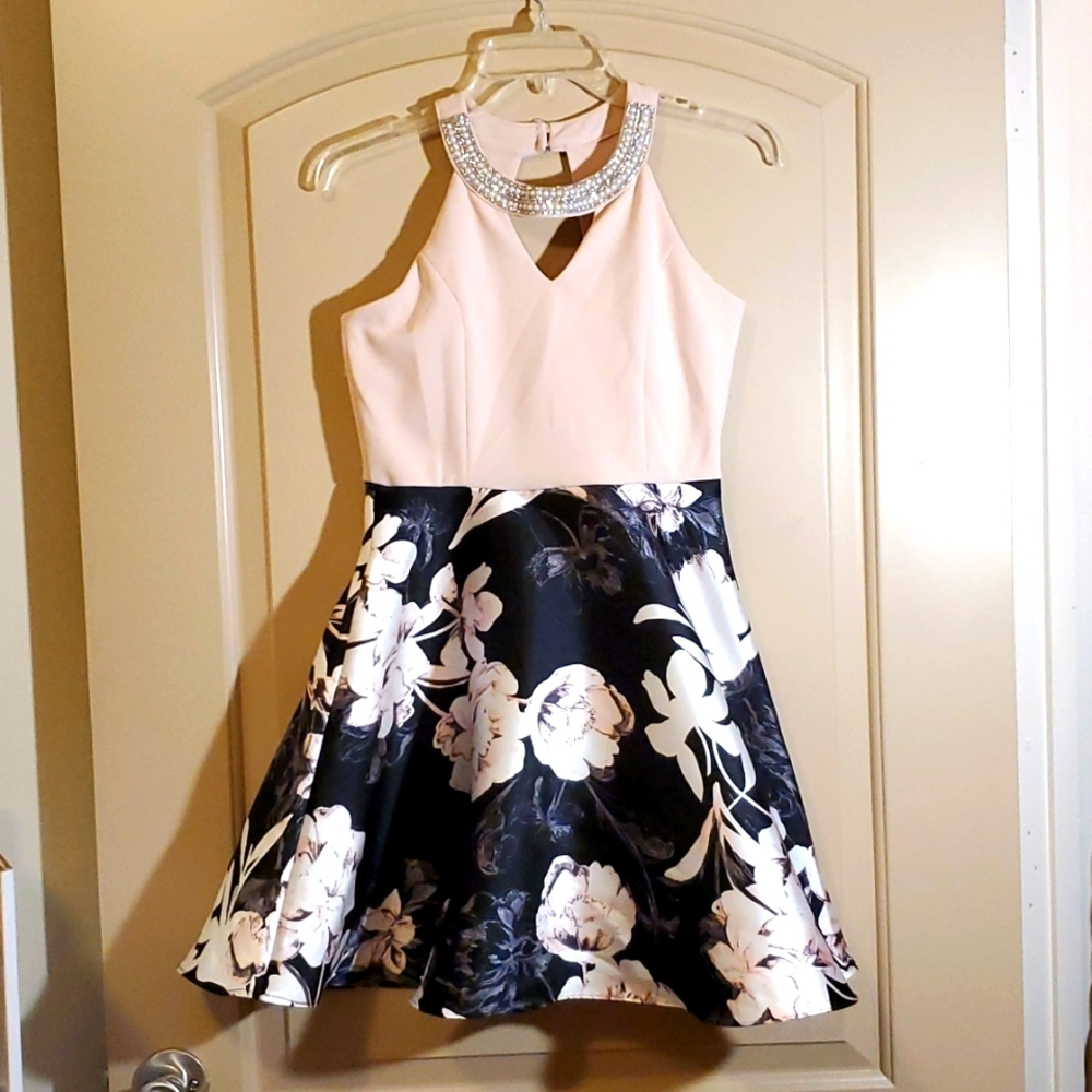 Tween Diva Girl's Size 14 Dress